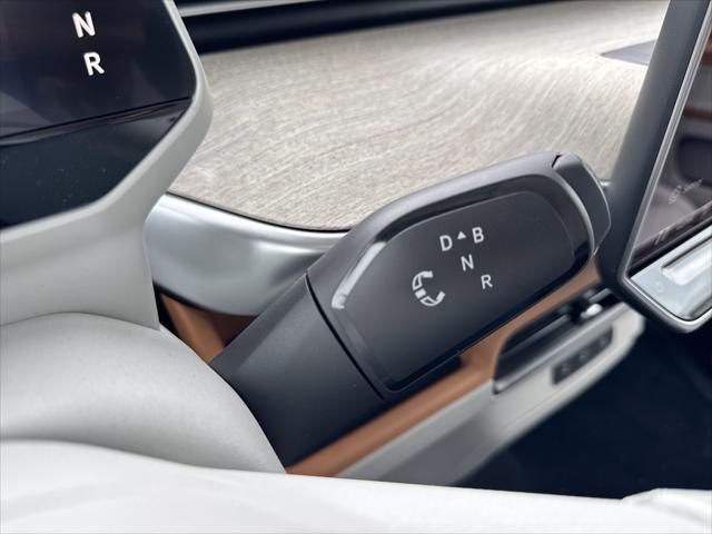 new 2025 Volkswagen ID. Buzz car, priced at $69,927
