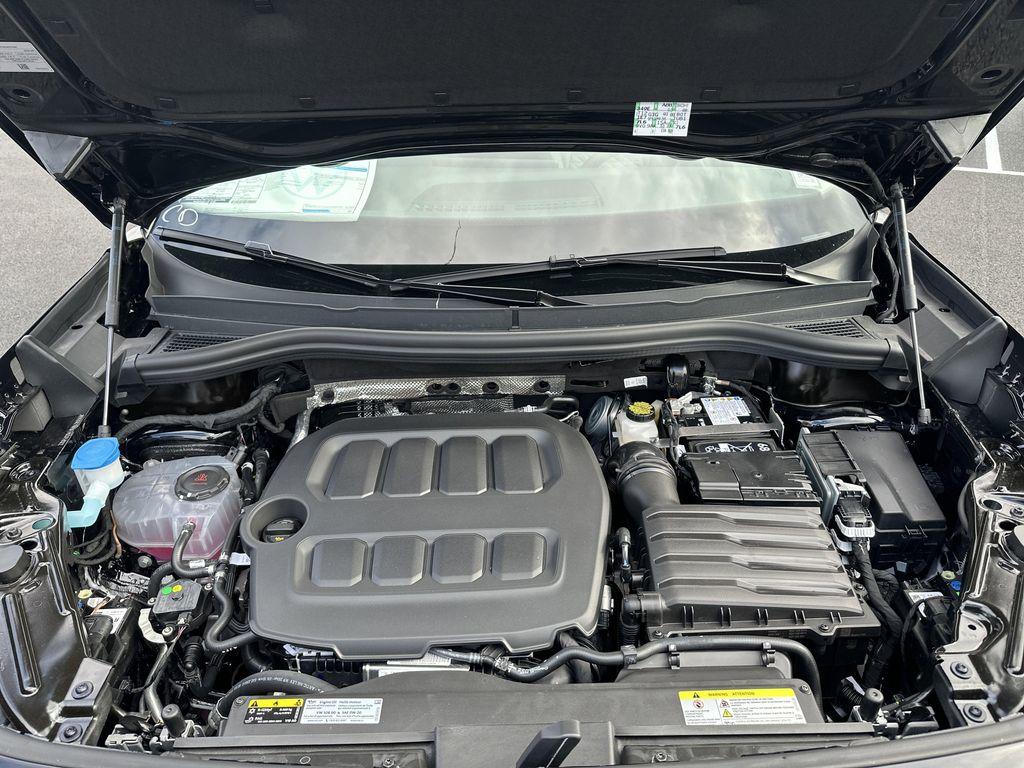 new 2026 Volkswagen Tiguan car, priced at $32,492