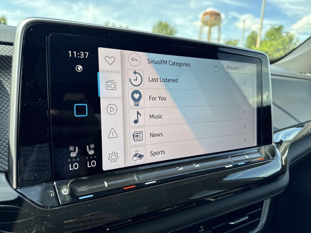 new 2026 Volkswagen Atlas Cross Sport car, priced at $51,375