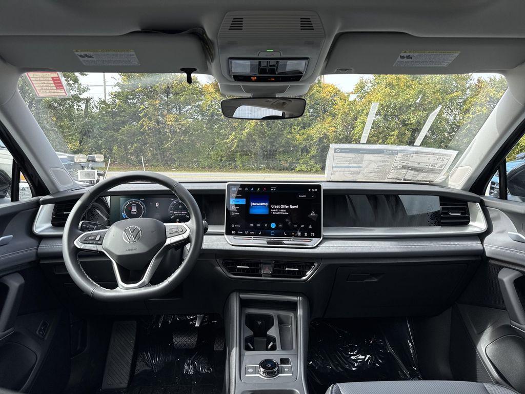 new 2025 Volkswagen Tiguan car, priced at $34,586