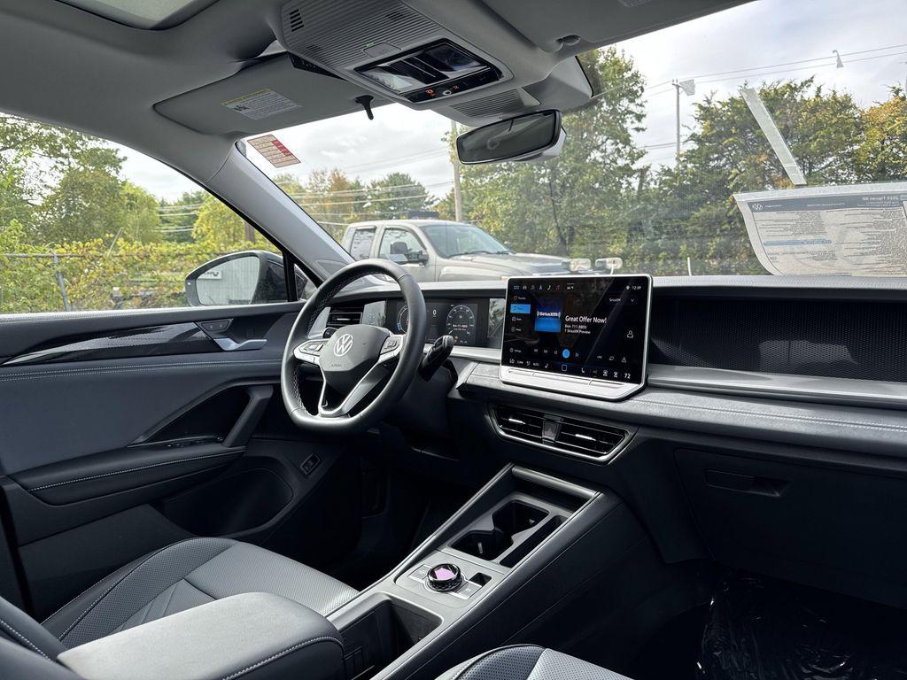 new 2025 Volkswagen Tiguan car, priced at $34,586