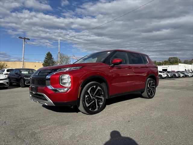 used 2023 Mitsubishi Outlander car, priced at $23,999