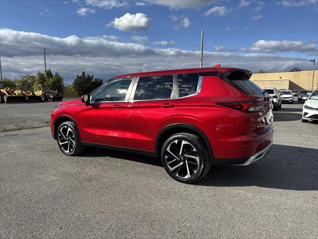 used 2023 Mitsubishi Outlander car, priced at $23,999