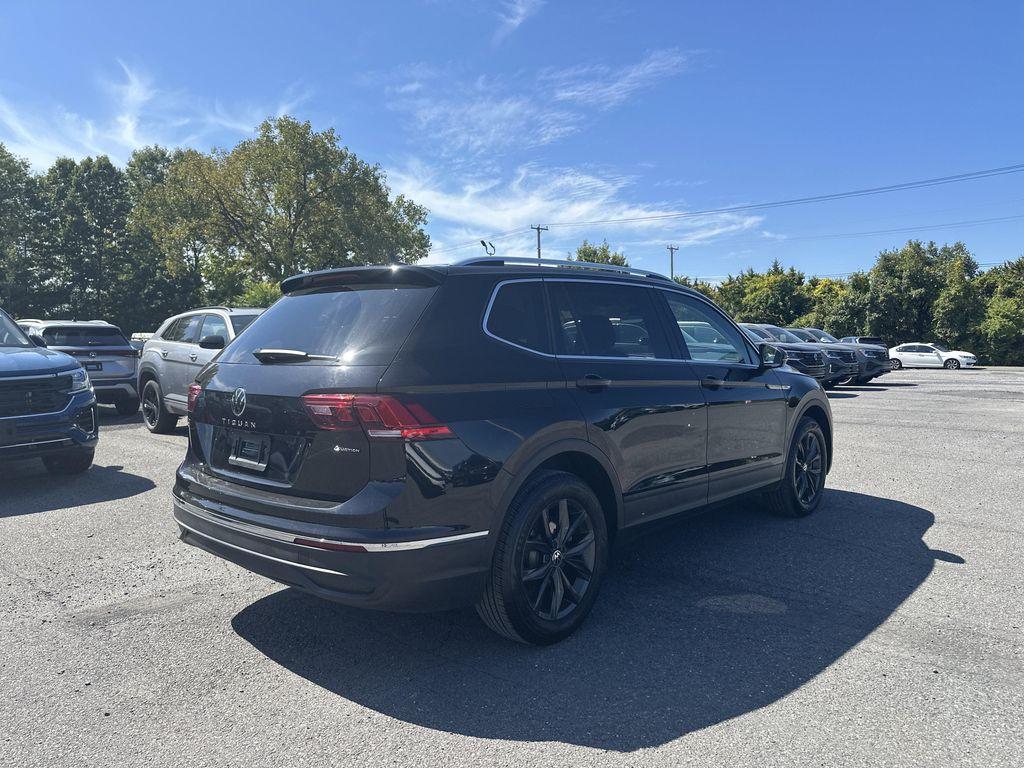 used 2024 Volkswagen Tiguan car, priced at $27,995
