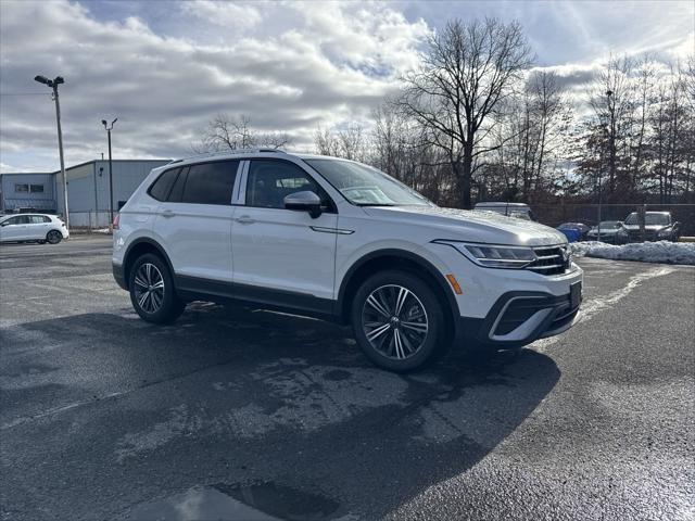 new 2024 Volkswagen Tiguan car, priced at $33,051