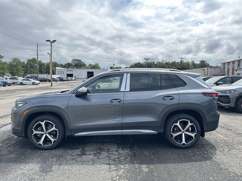 new 2025 Volkswagen Tiguan car, priced at $34,886