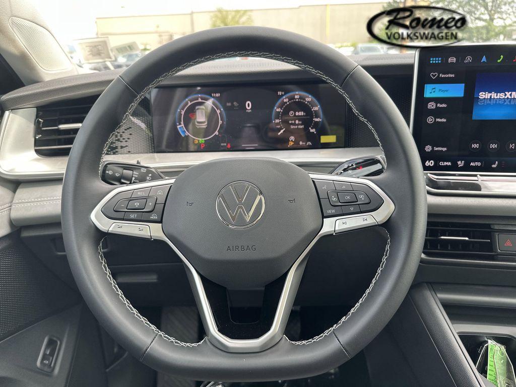 new 2025 Volkswagen Tiguan car, priced at $36,178