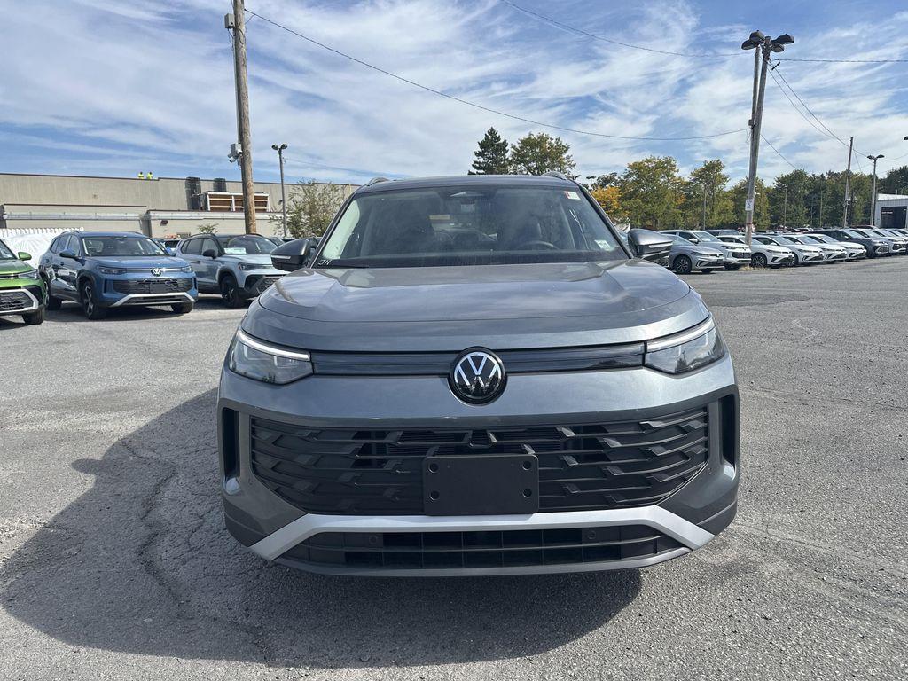 new 2025 Volkswagen Tiguan car, priced at $34,871