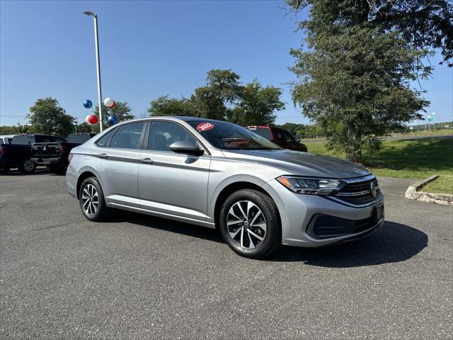 used 2022 Volkswagen Jetta car, priced at $18,999