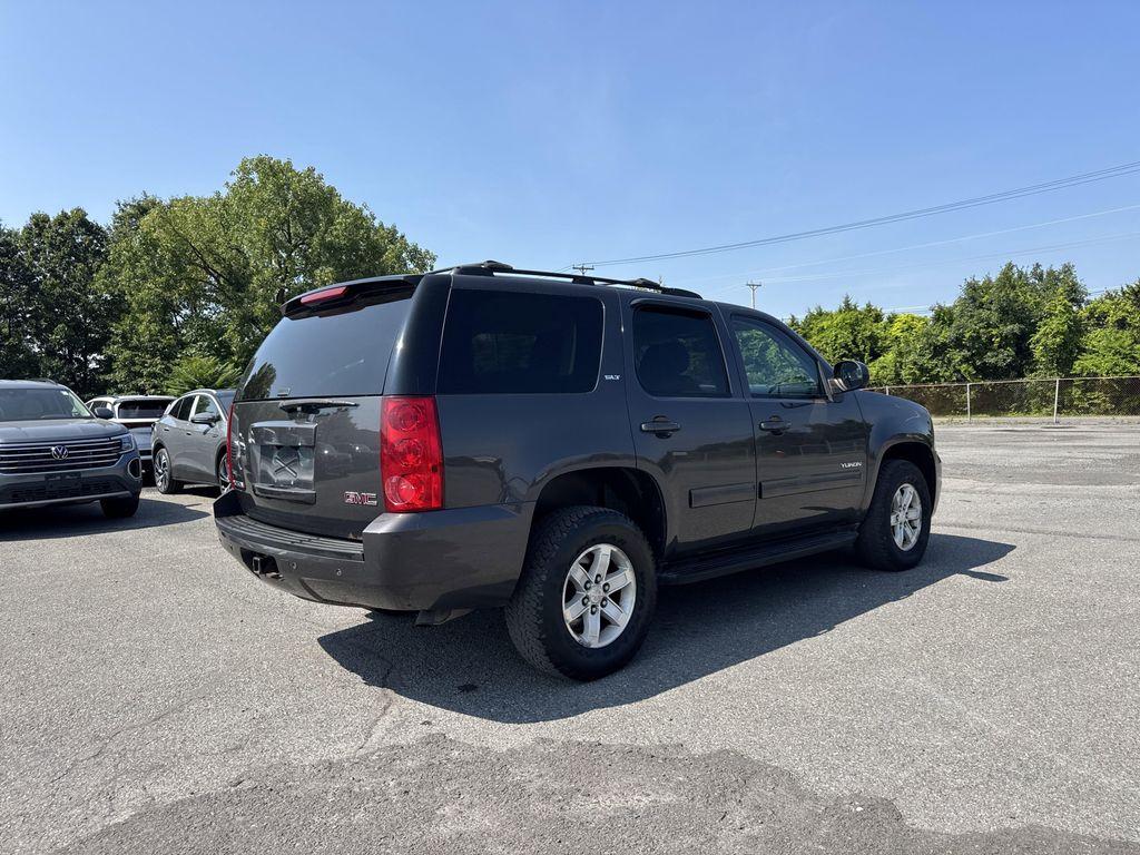used 2011 GMC Yukon car, priced at $11,995