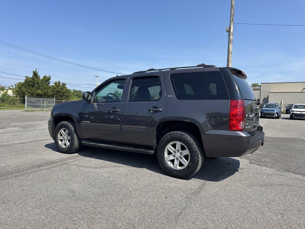 used 2011 GMC Yukon car, priced at $11,995