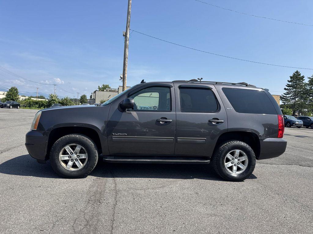 used 2011 GMC Yukon car, priced at $11,995