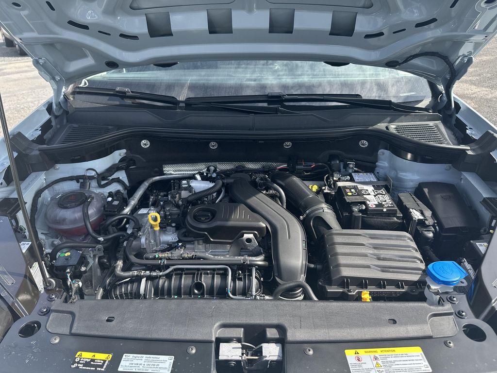 new 2025 Volkswagen Taos car, priced at $31,437