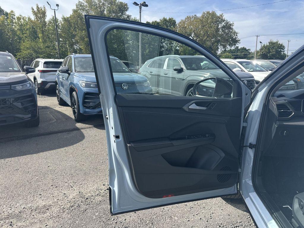 new 2025 Volkswagen Taos car, priced at $31,437