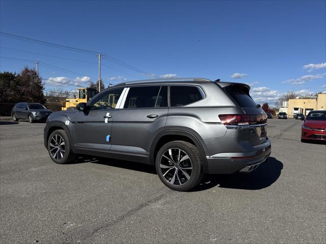 new 2025 Volkswagen Atlas car, priced at $52,565