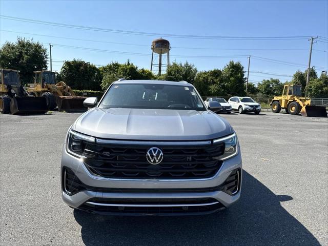 new 2024 Volkswagen Atlas Cross Sport car, priced at $47,202