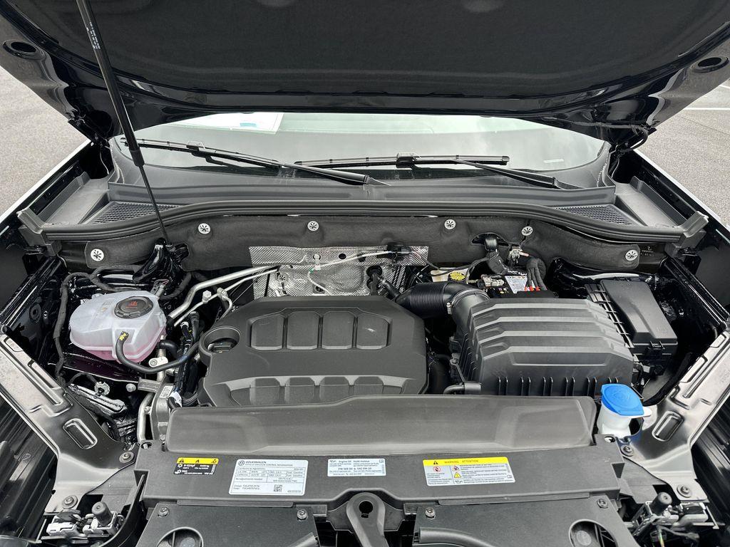 new 2026 Volkswagen Atlas car, priced at $47,618