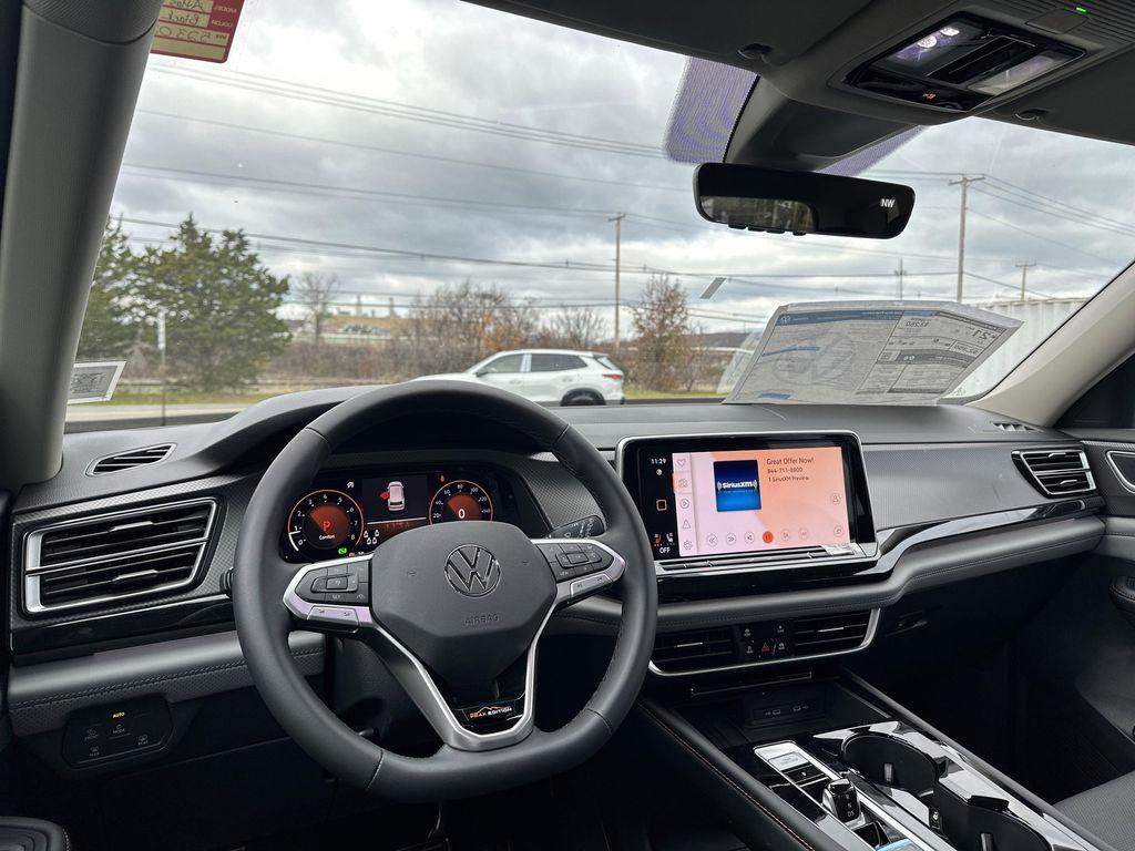 new 2026 Volkswagen Atlas car, priced at $47,618