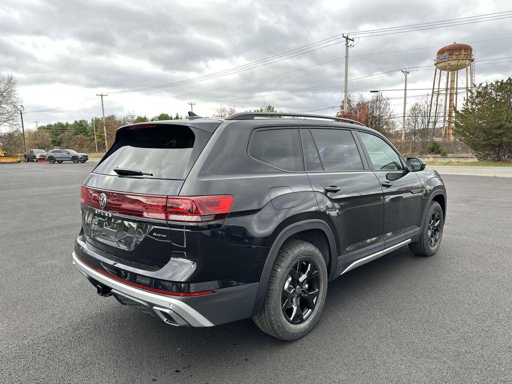 new 2026 Volkswagen Atlas car, priced at $47,618