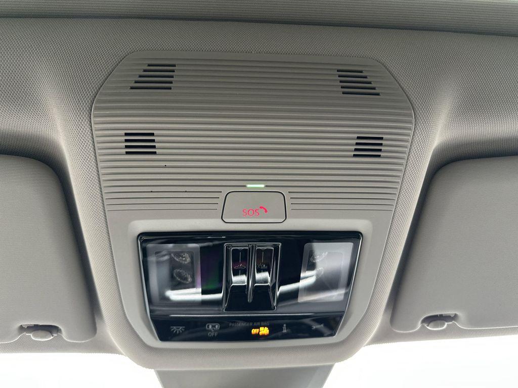 new 2026 Volkswagen Atlas car, priced at $47,618