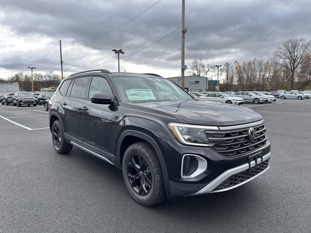 new 2026 Volkswagen Atlas car, priced at $47,618