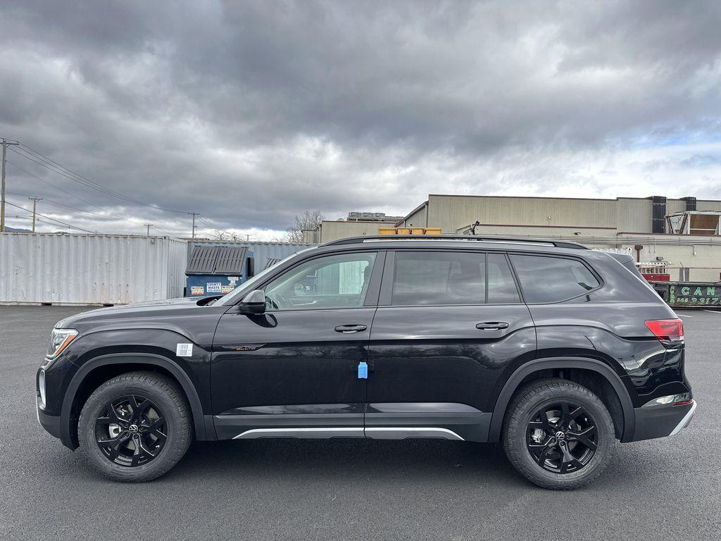 new 2026 Volkswagen Atlas car, priced at $47,618