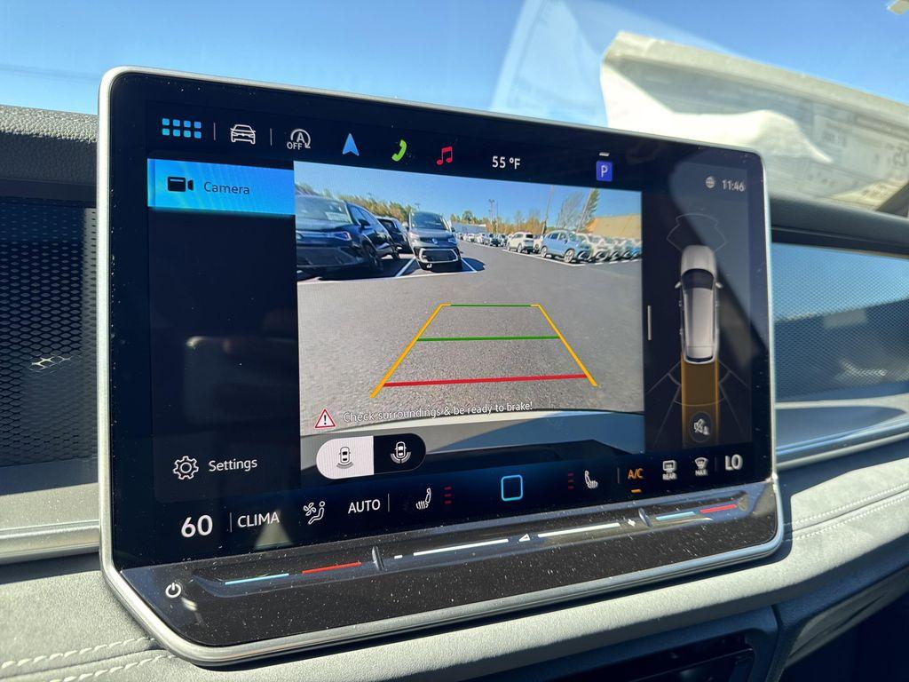 new 2025 Volkswagen Tiguan car, priced at $37,702