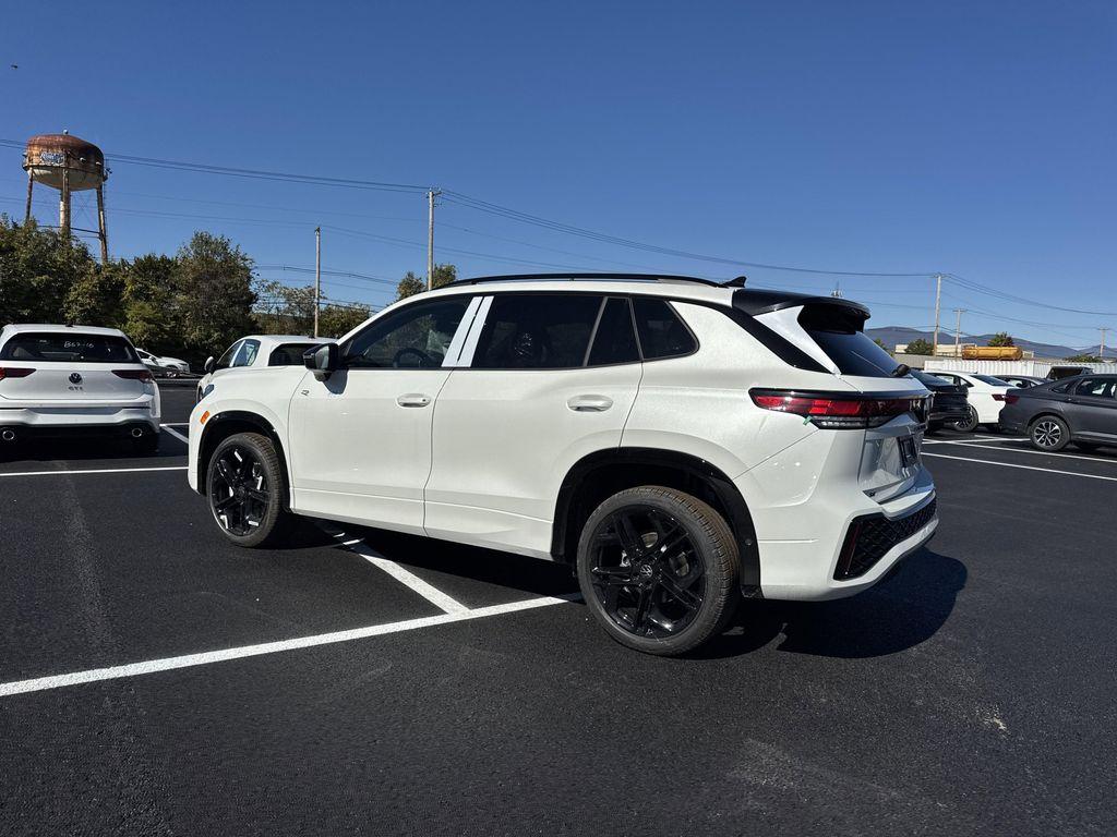 new 2025 Volkswagen Tiguan car, priced at $37,702