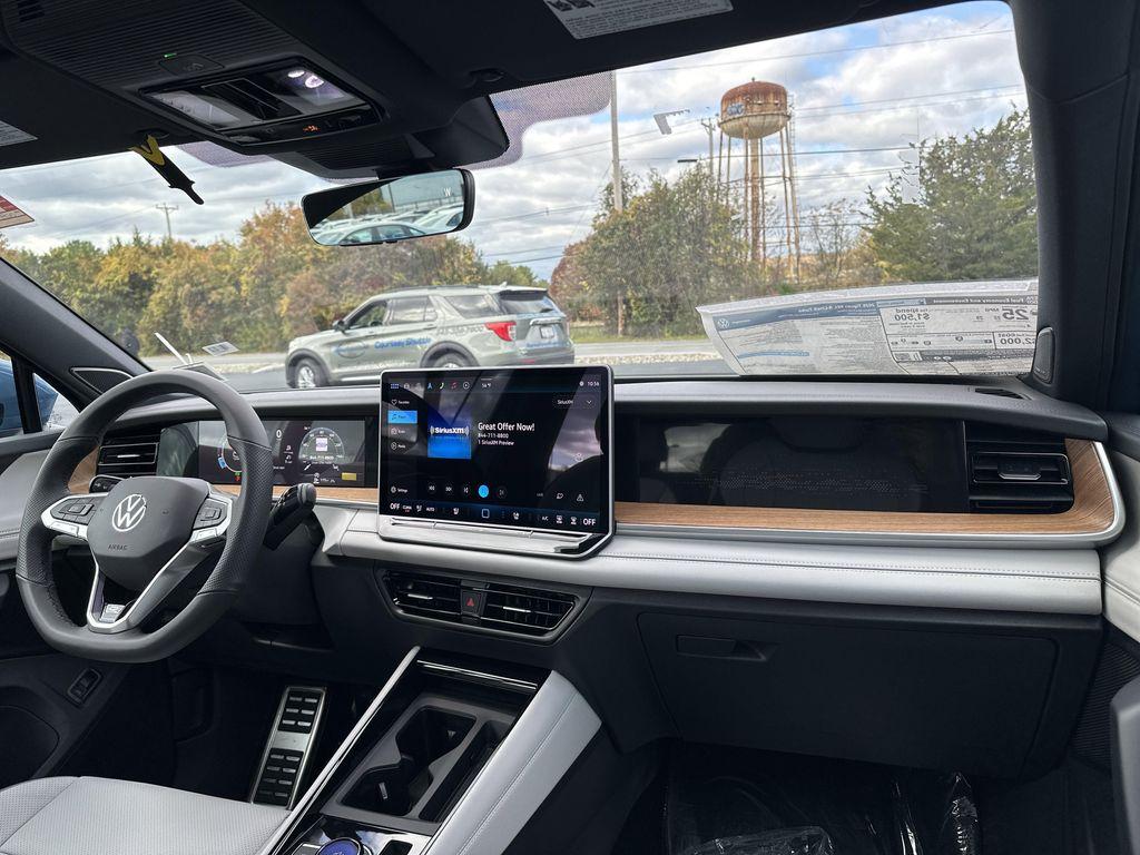 new 2026 Volkswagen Tiguan car, priced at $44,707