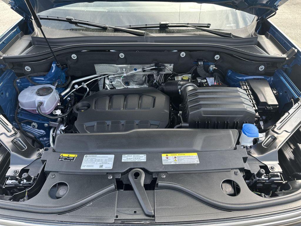 new 2025 Volkswagen Atlas car, priced at $50,636