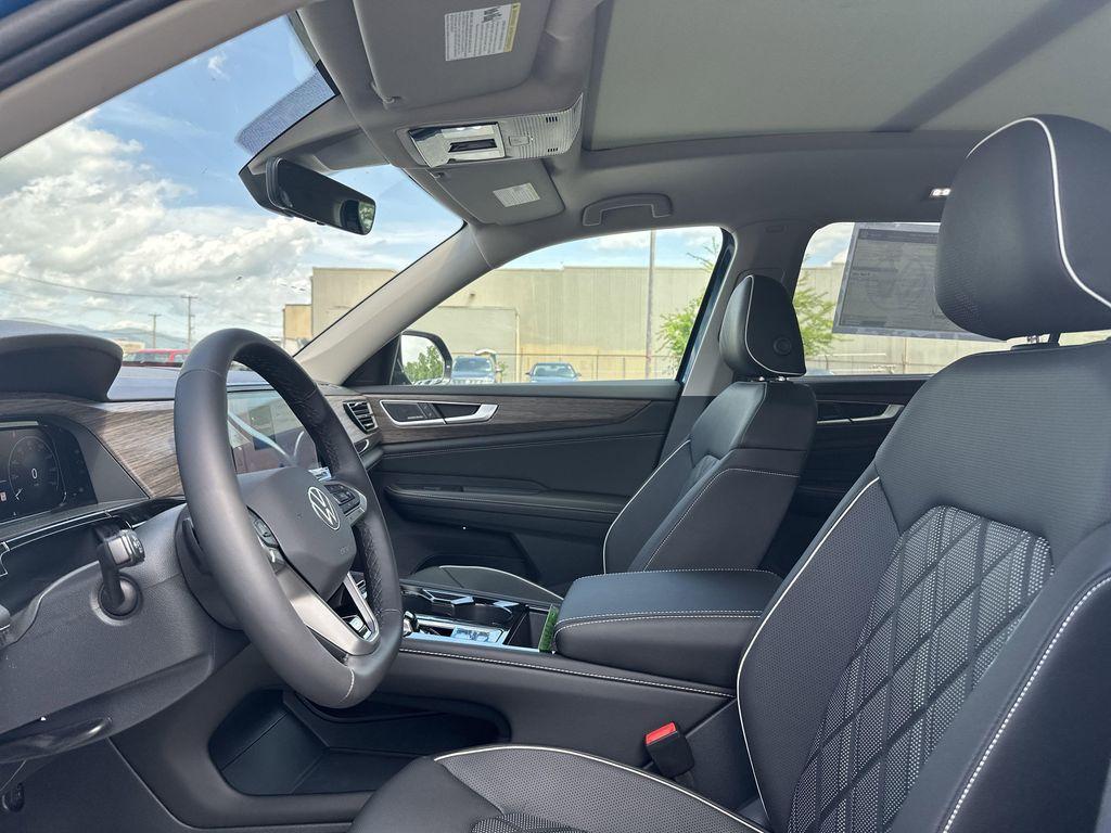 new 2025 Volkswagen Atlas car, priced at $50,636