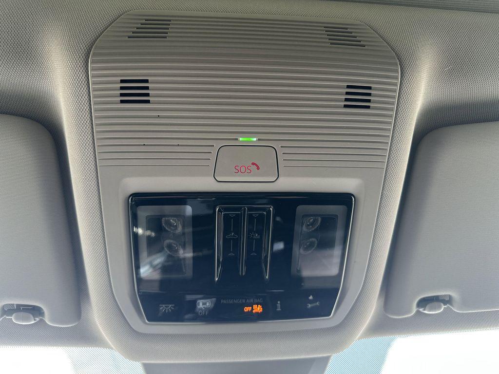 new 2025 Volkswagen Atlas car, priced at $50,636