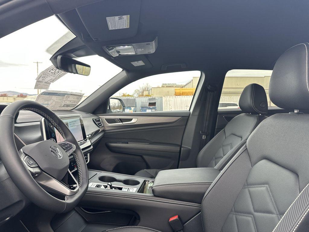 new 2026 Volkswagen Atlas Cross Sport car, priced at $40,772