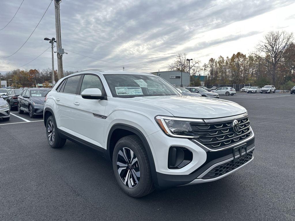 new 2026 Volkswagen Atlas Cross Sport car, priced at $40,772