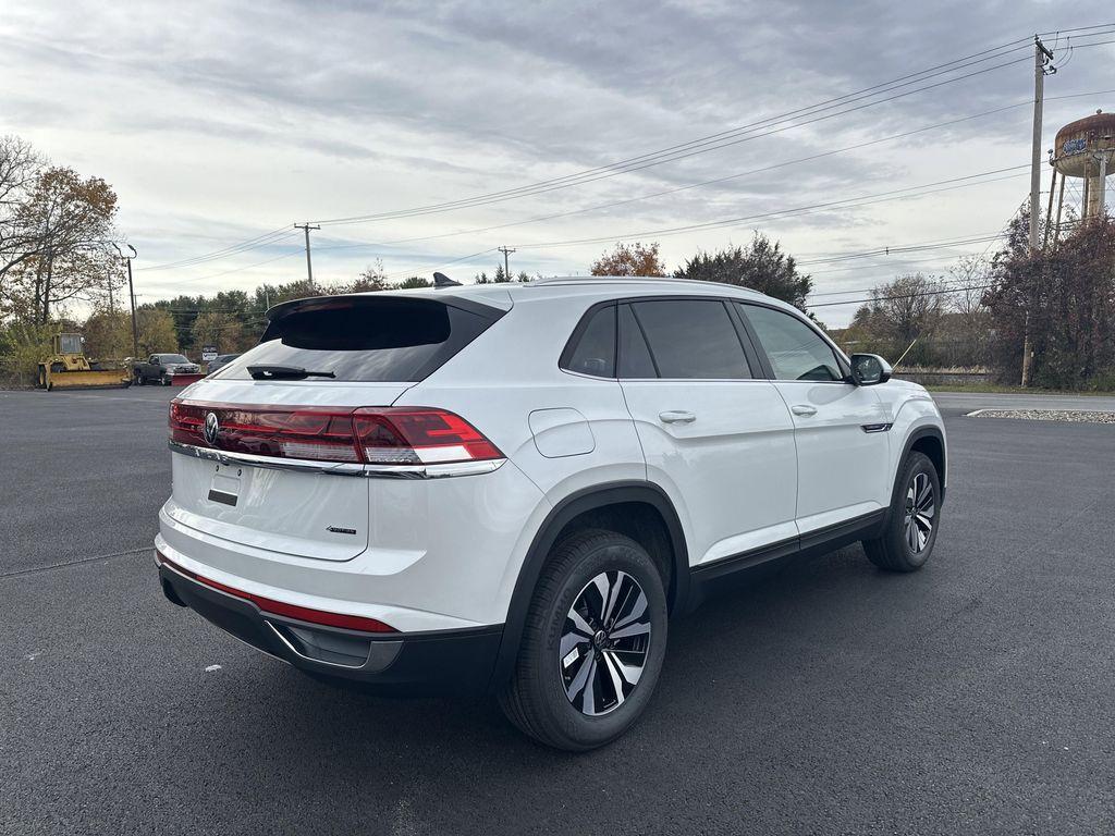 new 2026 Volkswagen Atlas Cross Sport car, priced at $40,772