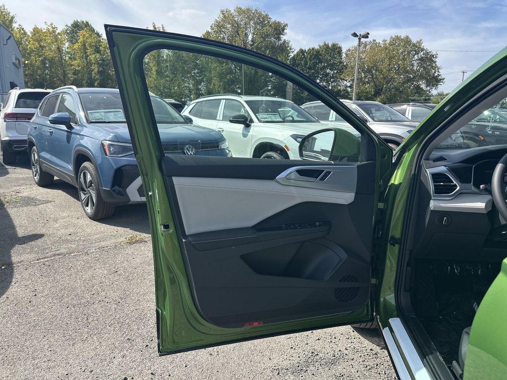 new 2025 Volkswagen Taos car, priced at $33,387