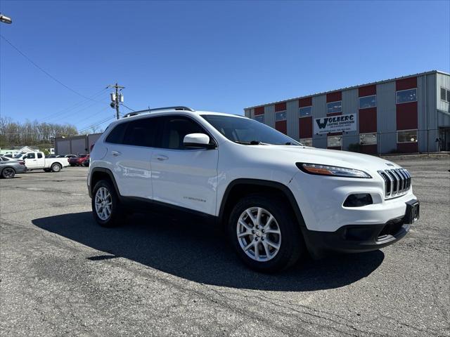 used 2016 Jeep Cherokee car, priced at $15,224