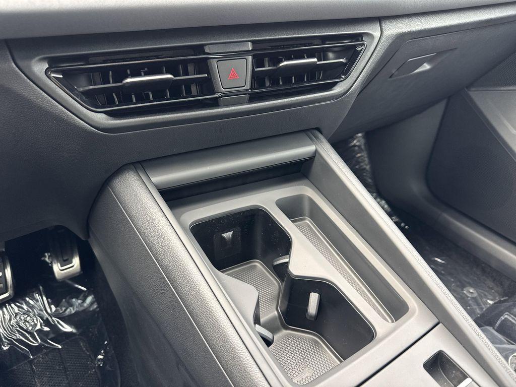 new 2025 Volkswagen Tiguan car, priced at $37,702