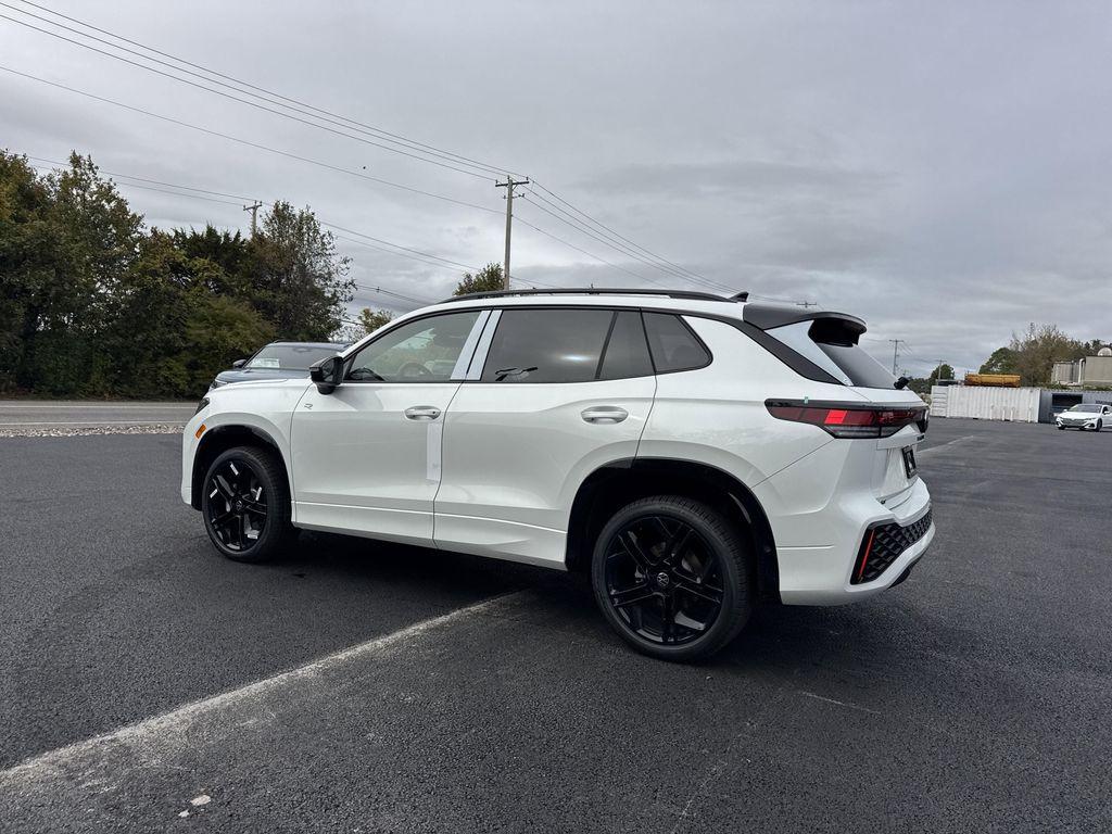 new 2025 Volkswagen Tiguan car, priced at $37,702