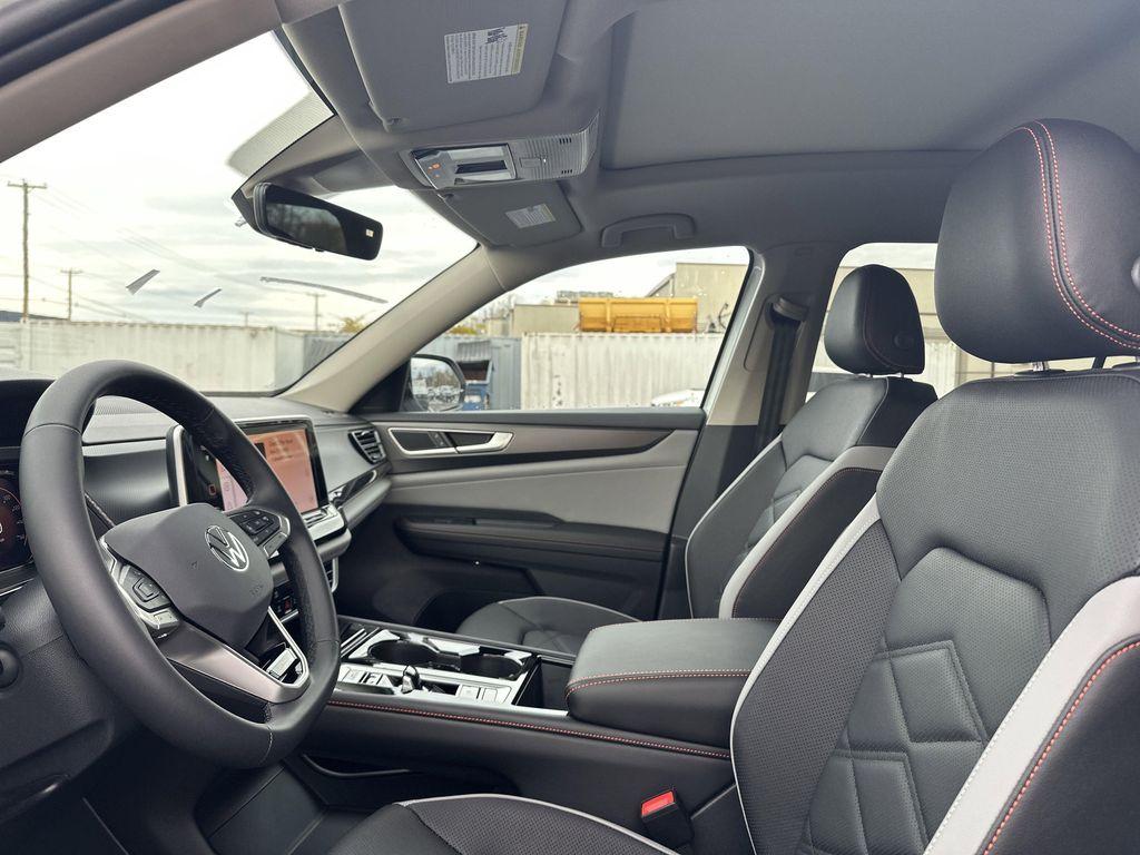 new 2026 Volkswagen Atlas car, priced at $47,378