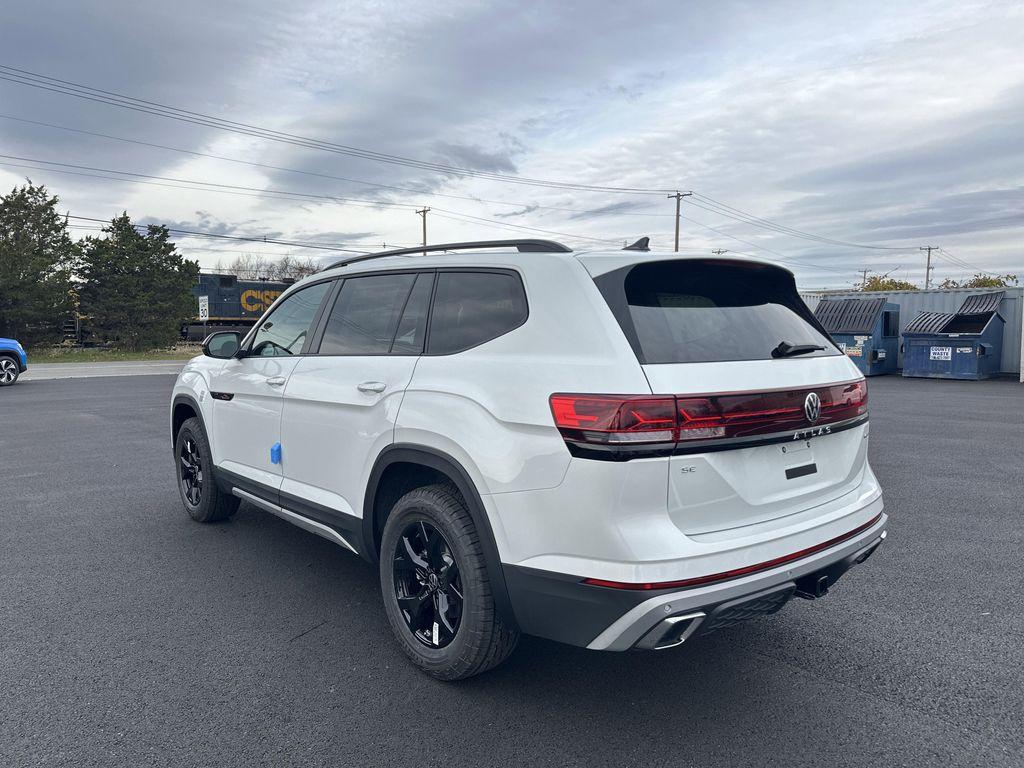 new 2026 Volkswagen Atlas car, priced at $47,378