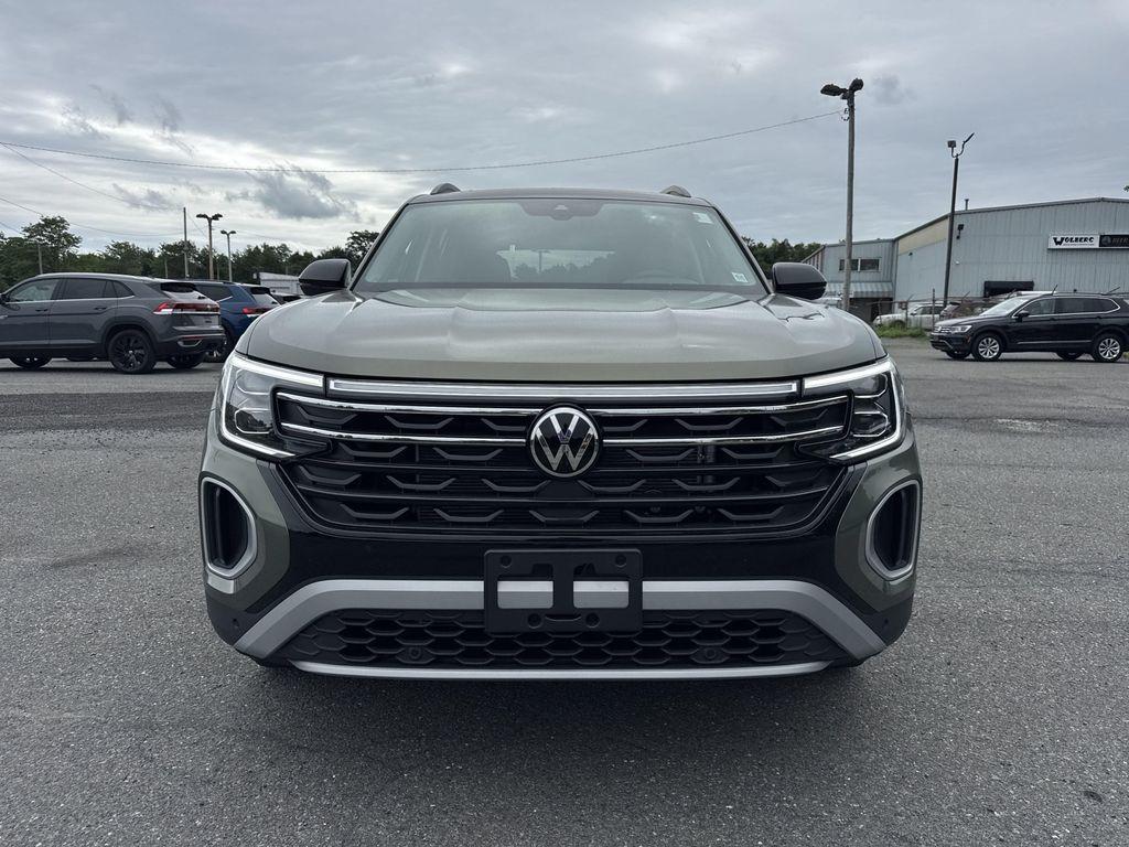 new 2025 Volkswagen Atlas car, priced at $44,906