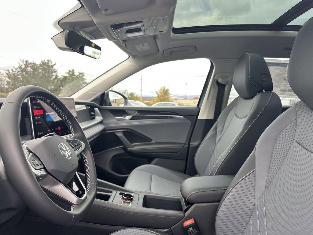 new 2026 Volkswagen Tiguan car, priced at $37,397