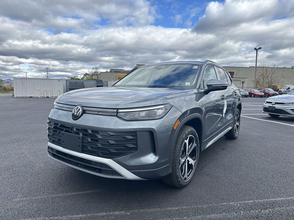 new 2026 Volkswagen Tiguan car, priced at $37,397