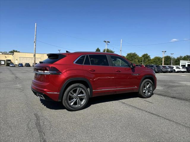 new 2024 Volkswagen Atlas Cross Sport car, priced at $47,375