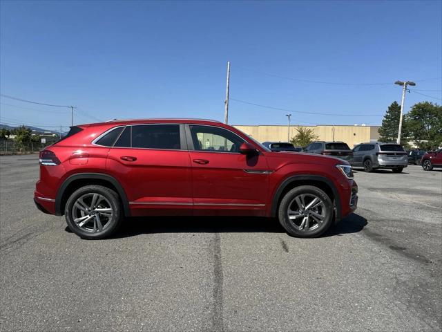 new 2024 Volkswagen Atlas Cross Sport car, priced at $47,375