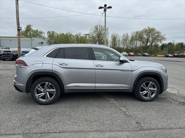 new 2024 Volkswagen Atlas Cross Sport car, priced at $46,676