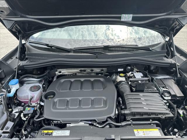 new 2025 Volkswagen Tiguan car, priced at $35,621