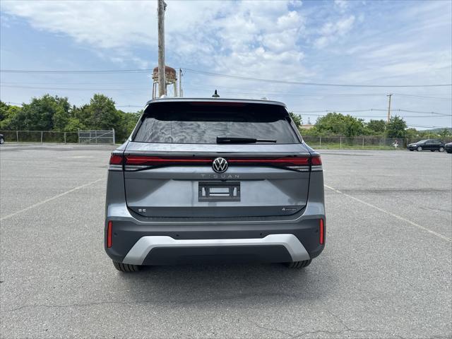 new 2025 Volkswagen Tiguan car, priced at $35,621