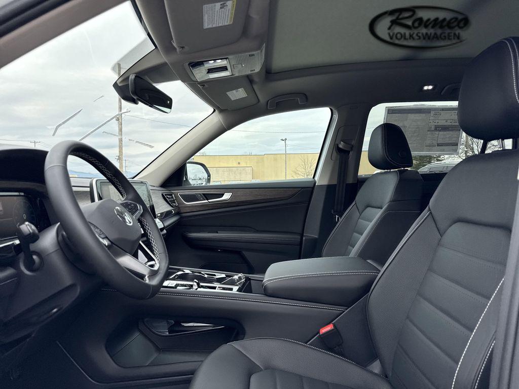 new 2025 Volkswagen Atlas car, priced at $46,238